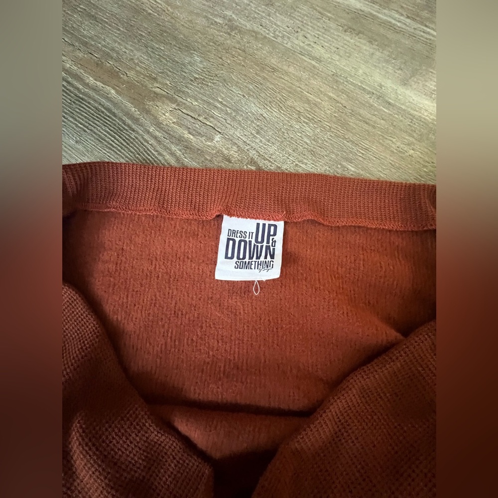 Women’s Rust Off-Shoulder Knit Lounge Set - Picture 3 of 5